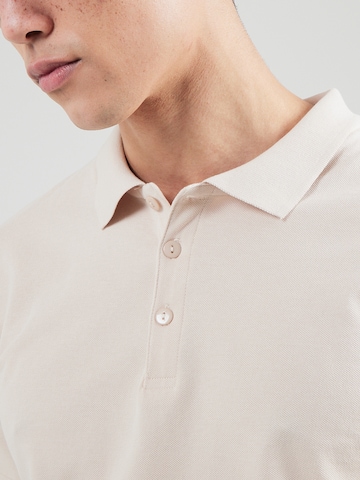 T-Shirt 'Sinan' ABOUT YOU en beige