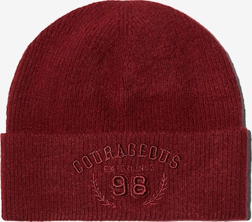 Bershka Beanie in Red: front