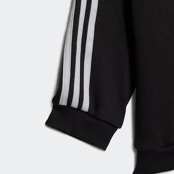 ADIDAS SPORTSWEAR Träningsdräkt 'Essentials ' i svart