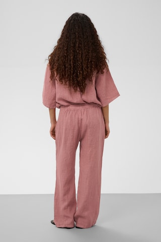 SOAKED IN LUXURY - Loosefit Pantalón 'SLAuran' en rosa