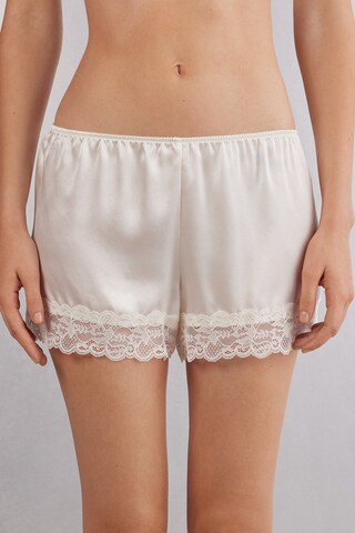 INTIMISSIMI Pajama shorts in Weiß: Vorderseite
