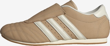 Scarpa slip-on 'Taekwondo' di ADIDAS ORIGINALS in beige: frontale
