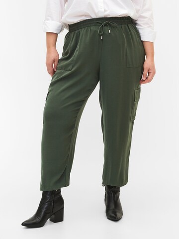 Zizzi Loose fit Cargo Pants 'CAJOY' in Green: front