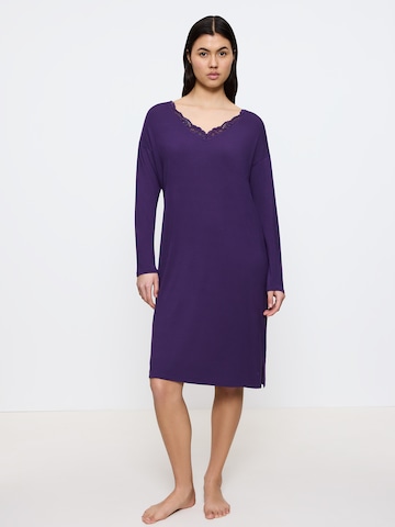 TRIUMPH Nightgown ' Timeless Sensuality ' in Purple: front