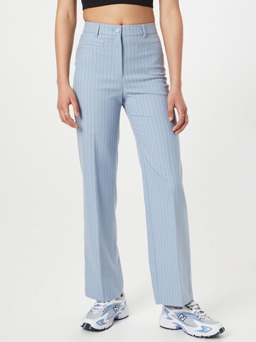 Monki Wide leg Pleated Pants in Blue: front