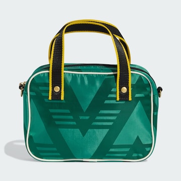 ADIDAS ORIGINALS Handtasche 'Airliner' in Grün