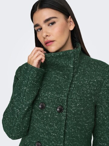 Manteau mi-saison 'ONLNEW SOPHIA' ONLY en vert