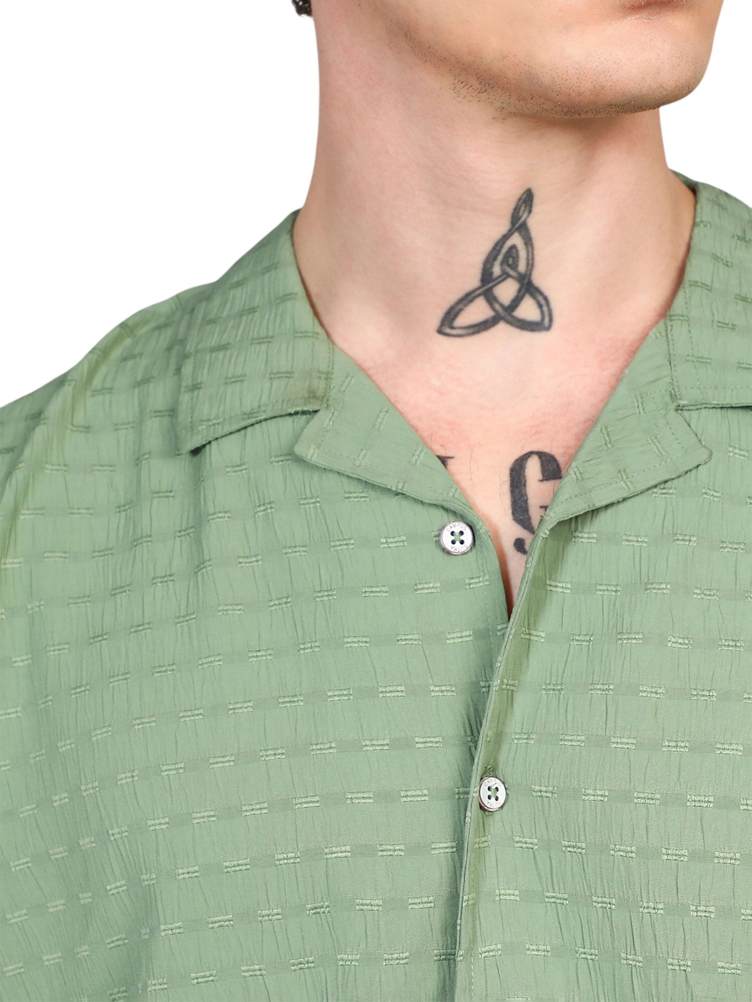 zaļš Campus Sutra Standarta piegriezums Krekls 'Tania'