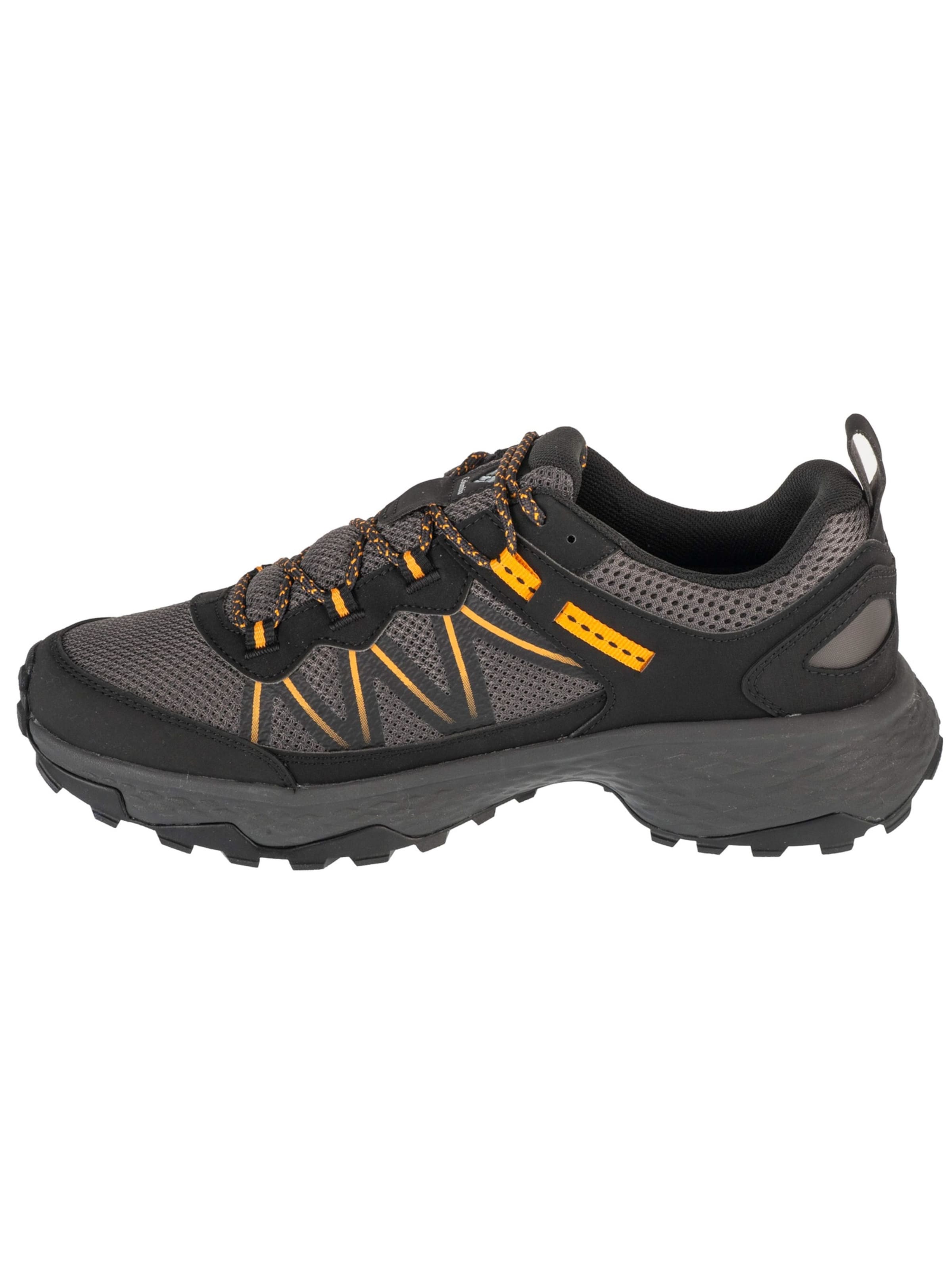 COLUMBIA Flats 'Peakfreak Rush' in Black: front