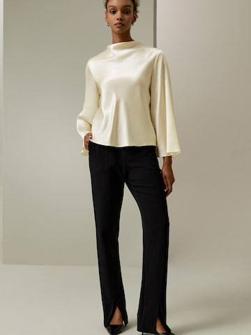Lilysilk - Blusa en blanco