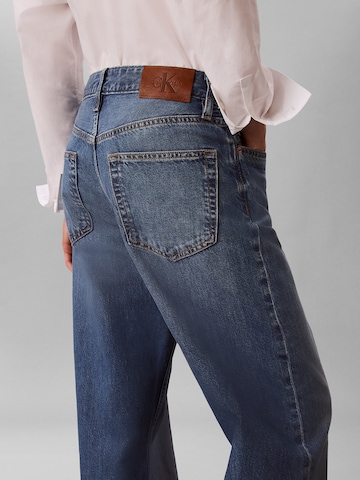 Calvin Klein Jeans Loosefit Jeans '90s' in Blauw