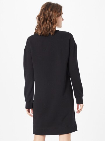 Rochie de la Marc O'Polo pe negru