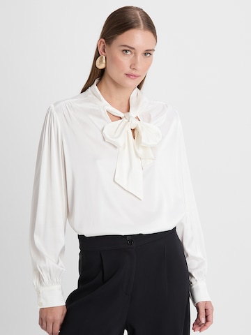 Guido Maria Kretschmer Women Bluza 'Evelin' | bela barva: sprednja stran