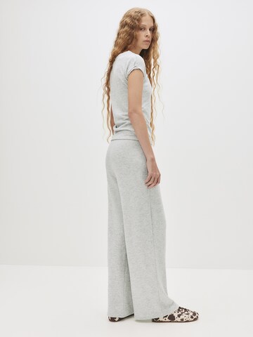 Pull&Bear Wide leg Trousers in Grey