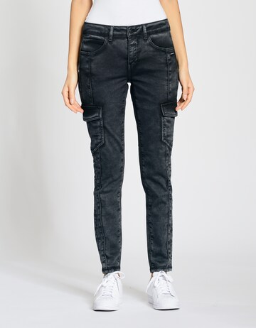Gang Tapered Cargo Jeans in Black: front