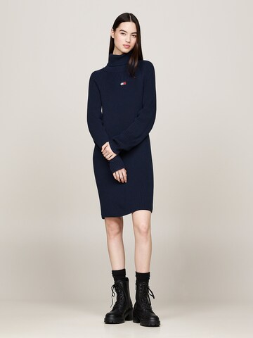 Robes en maille Tommy Jeans en bleu : devant