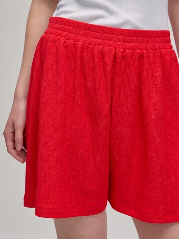 EDITED Loose fit Pants 'Mara' in Red