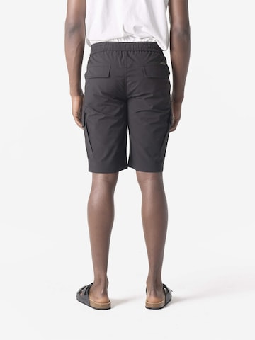 KOROSHI Regular Cargobyxa i svart