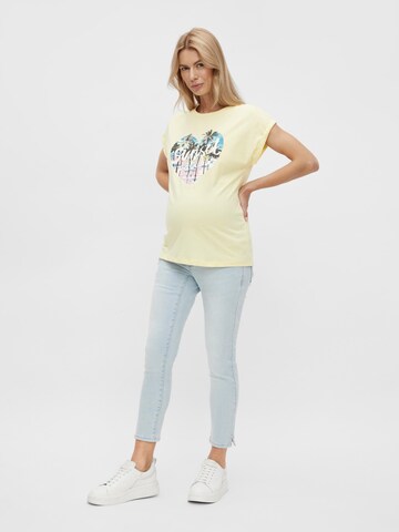 MAMALICIOUS Shirt 'VACAY' in Gelb