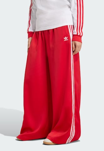 ADIDAS ORIGINALS - Pierna ancha Pantalón 'Adicolor' en rojo: frente