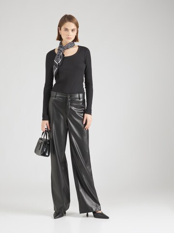 Maglietta 'VMMINNA' di VERO MODA in nero