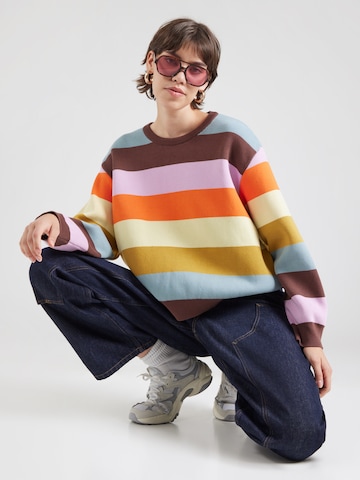 Pull-over mazine en marron : devant