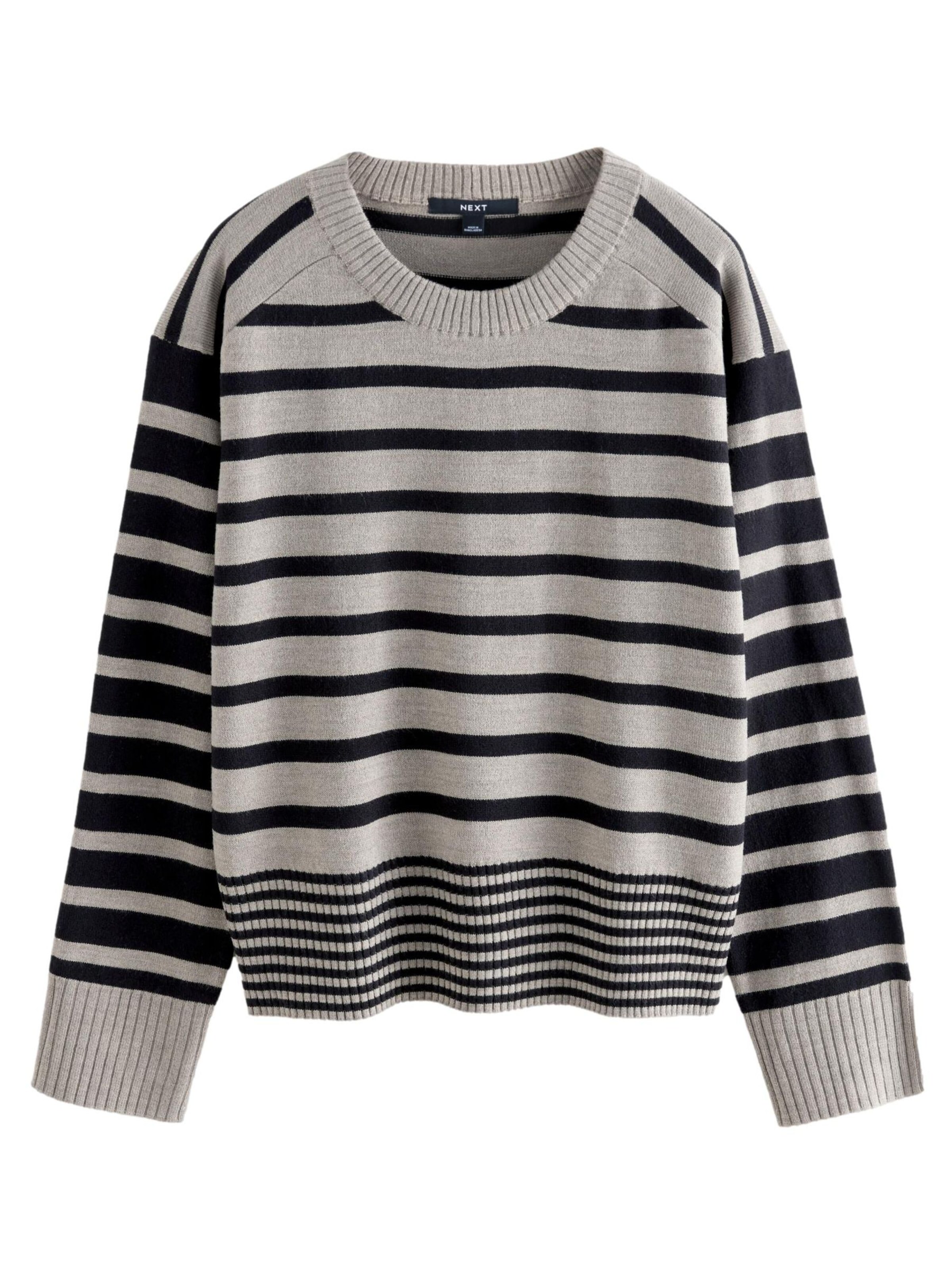 Next Tröja i grå: framsida