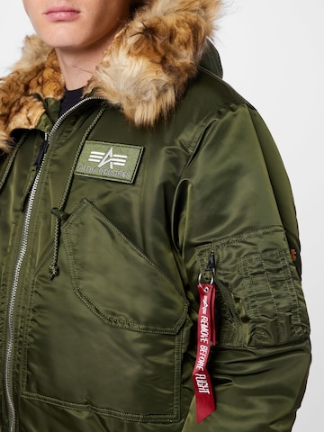 ALPHA INDUSTRIES Vinterjacka '45P' i grön