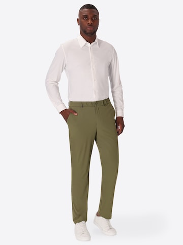 Loosefit Pantalon chino 'T. ACTIVE' Distretto12 en vert : devant