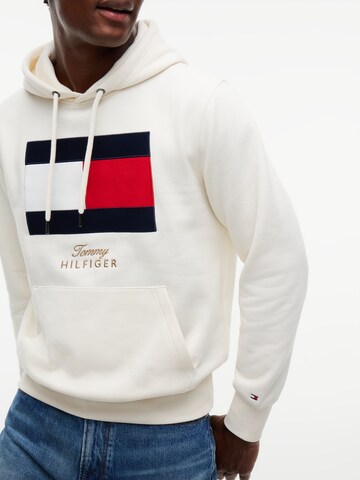 Bluză de molton de la TOMMY HILFIGER pe bej