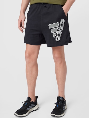 Regular Pantaloni sport de la ADIDAS SPORTSWEAR pe negru: față