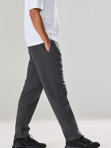 Next - Tapered Pantalón en gris