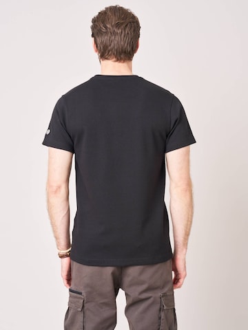 Deeluxe Shirt‌‌‌ in Schwarz
