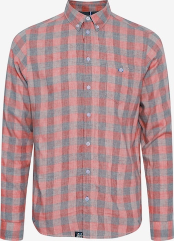 FQ1924 Button Up Shirt 'YUNUS' in Red: front