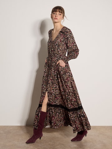 Apricot Dress ' ' in Black