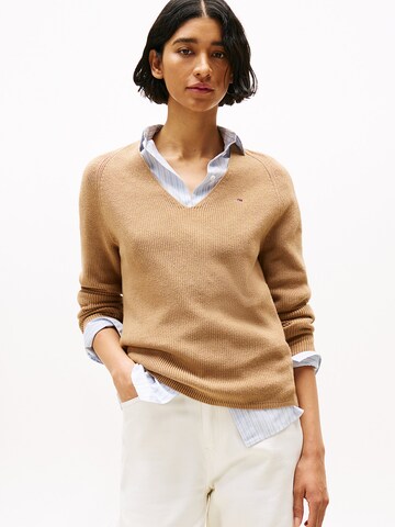TOMMY HILFIGER Pullover in Braun: Vorderseite