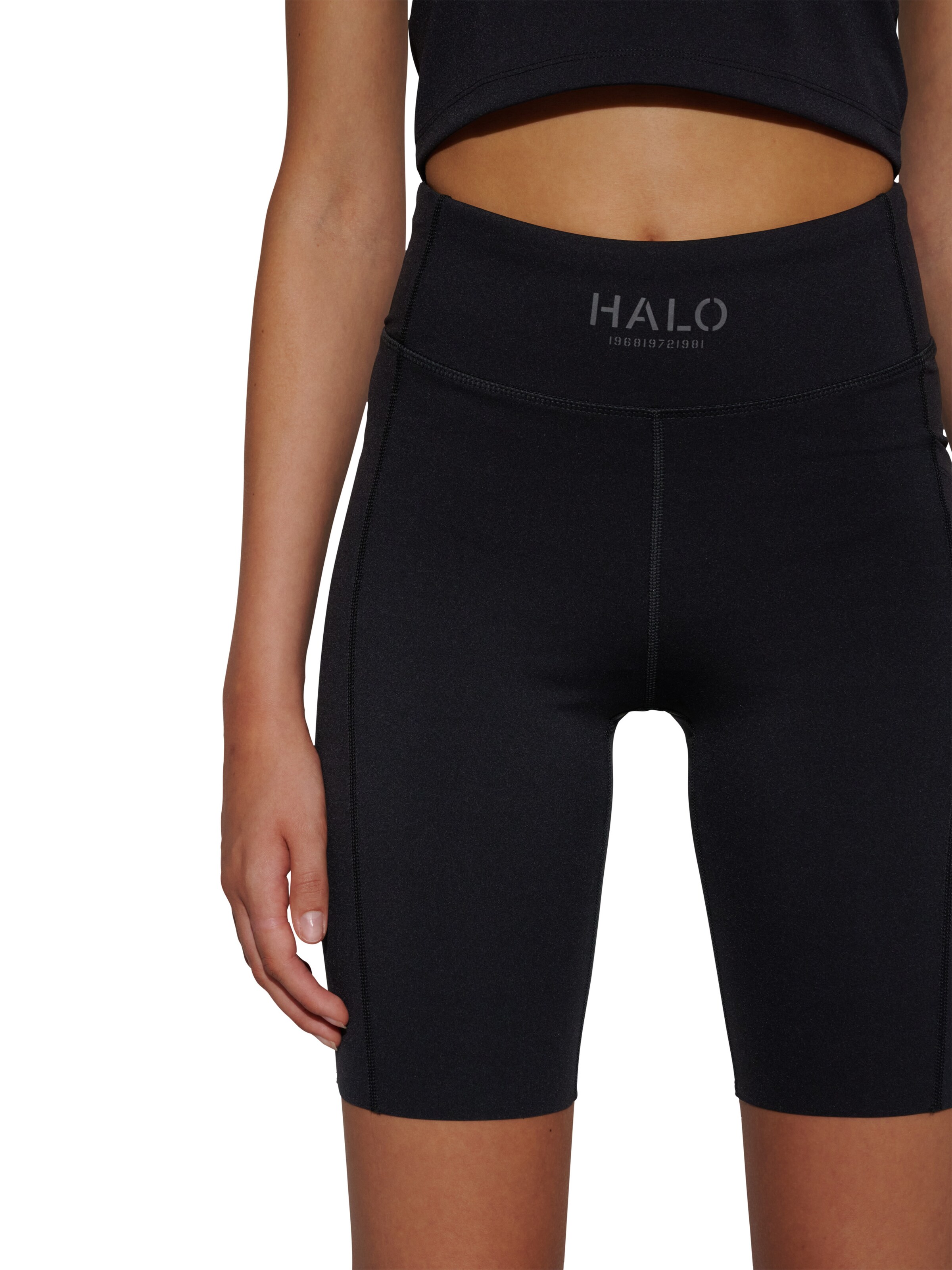 HALO Skinny Workout Pants in Black