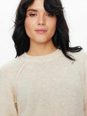 NÜMPH Sweater 'NURIETTE' in Beige