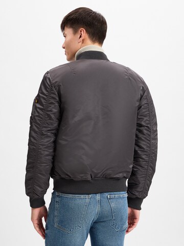 Giacca di mezza stagione di ALPHA INDUSTRIES in grigio