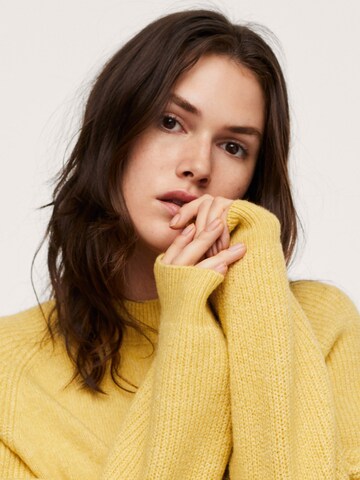 MANGO Pullover 'Humma' in Gelb