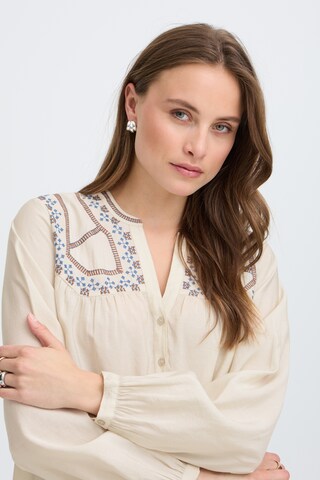 b.young Bluse i beige