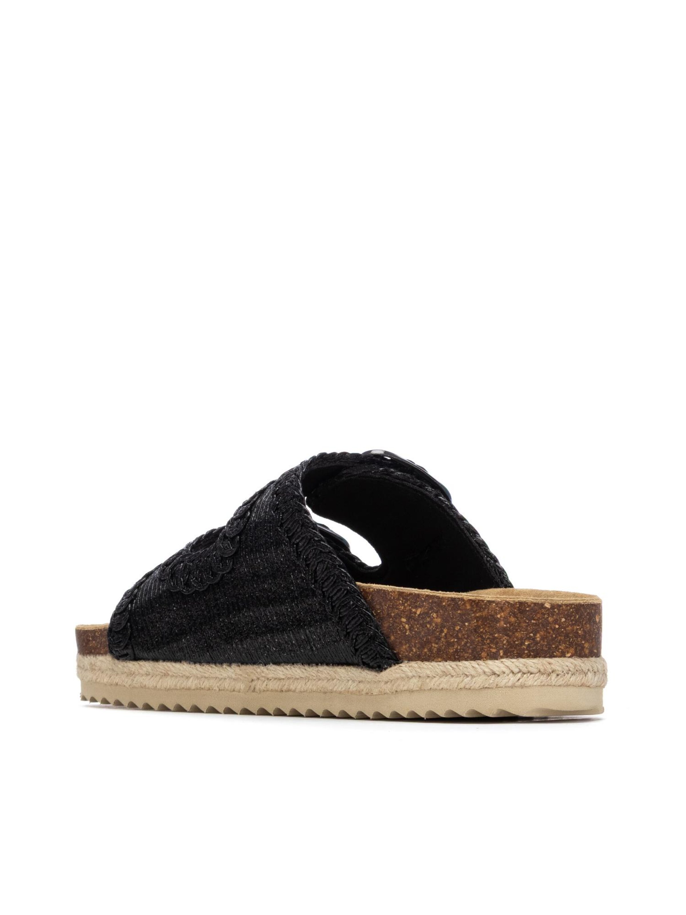 Xti Sandals in Black