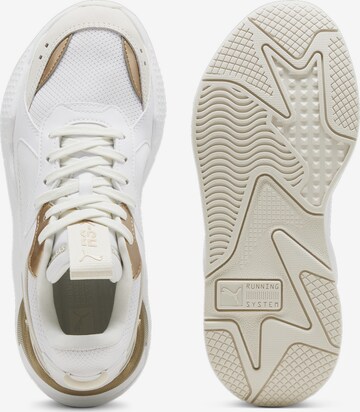 Baskets basses PUMA en blanc