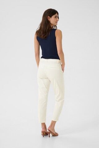 Regular Pantalon 'Brita' CULTURE en blanc