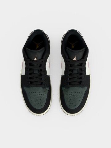 Jordan Låg sneaker 'Air Jordan 1' i svart