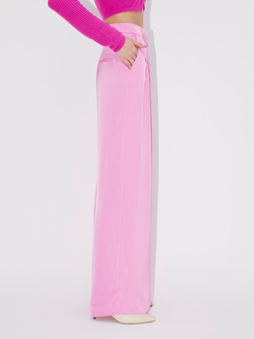 LeGer by Lena Gercke Loose fit Pleat-front trousers 'Josy' in Pink