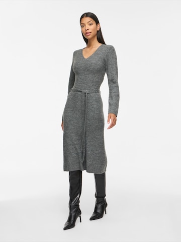 VILA - Vestido de malha 'VIGRY' em cinzento: frente
