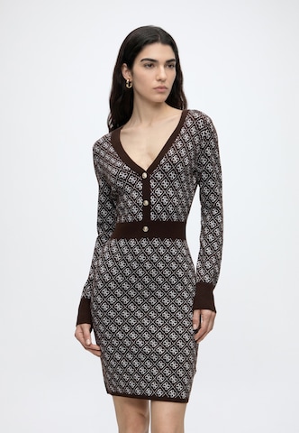 GUESS Πλεκτό φόρεμα 'AUBREY' σε καφέ: μπροστά