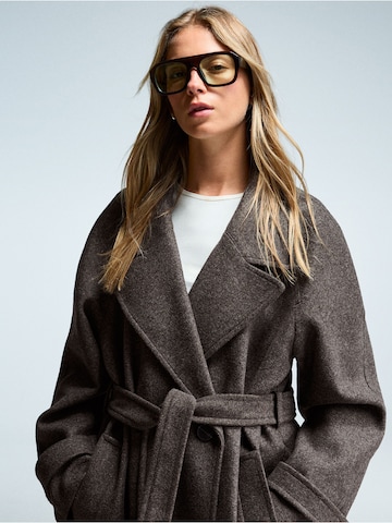 Bershka Between-Seasons Coat in Brown