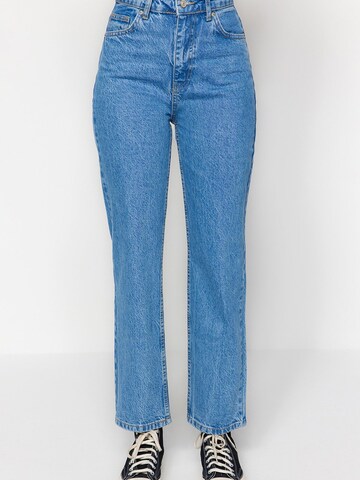 Regular Jean Trendyol en bleu : devant